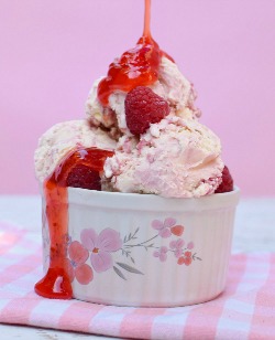 Raspberry Ice Cream Recipe