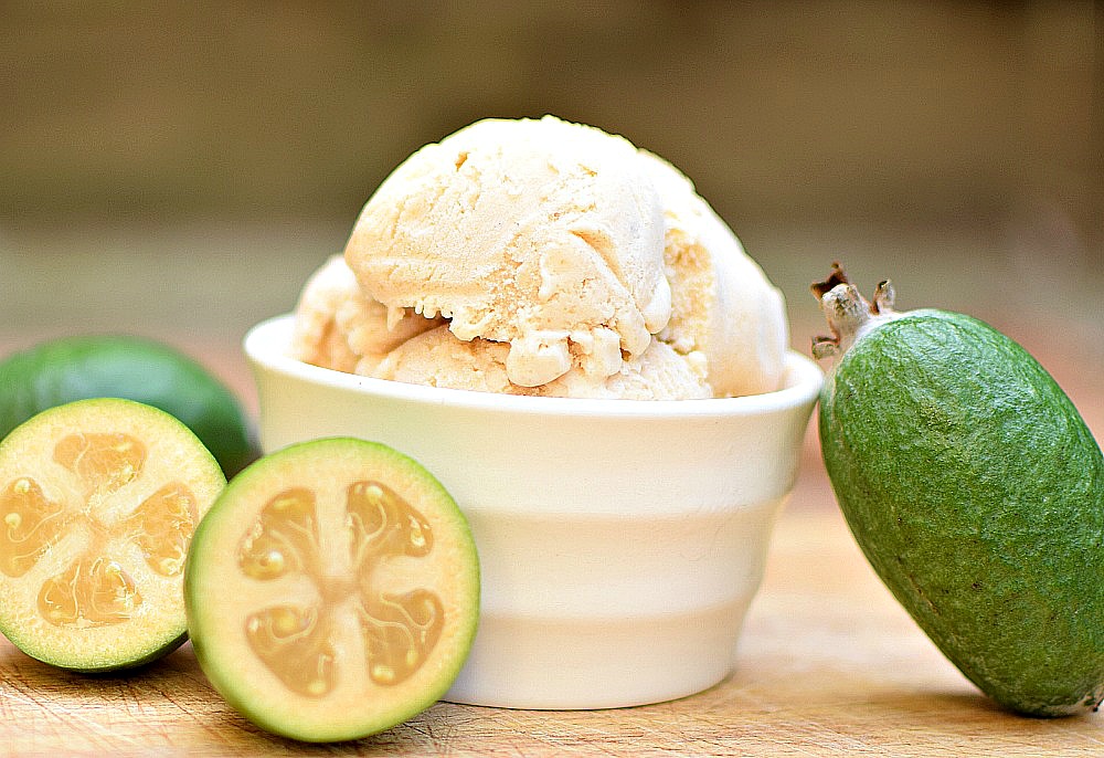 Feijoa ice cream