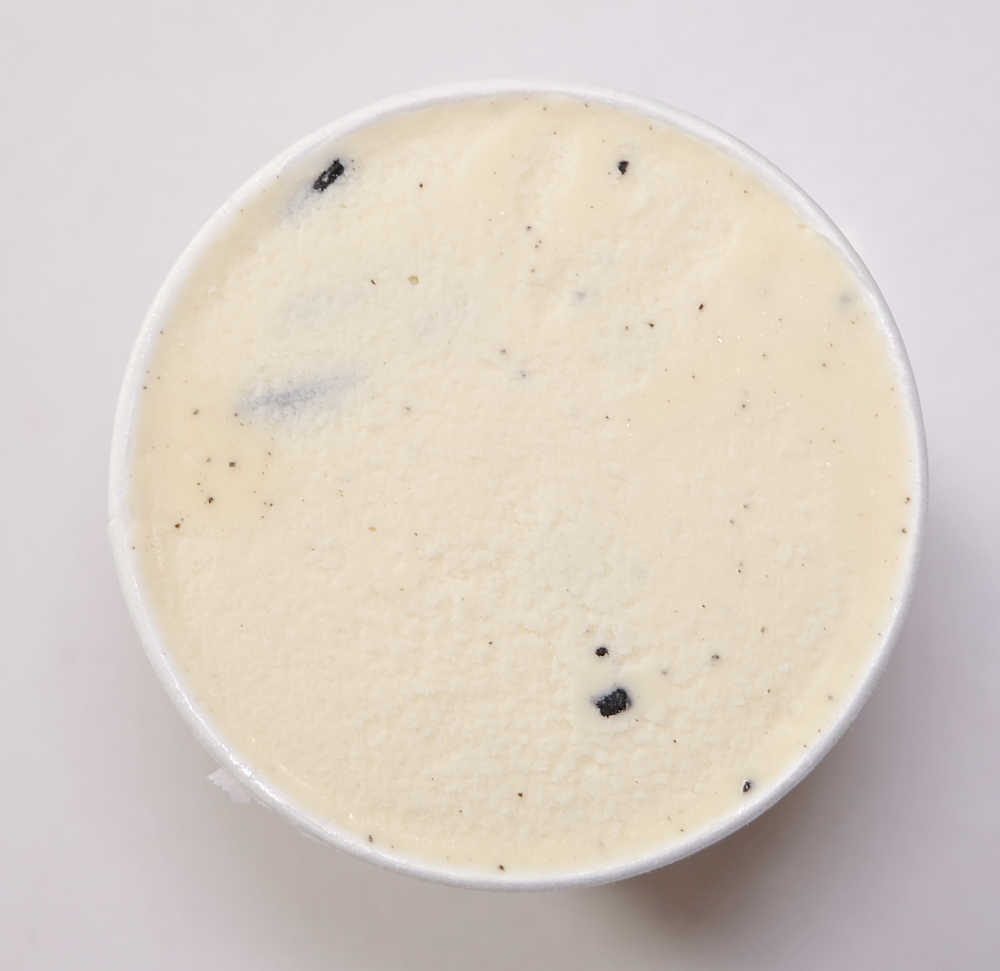 A birds eye image of the Haagen-Dazs cookies and cream tub, unscooped.